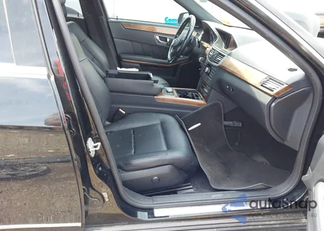 2010 Mercedes-Benz E 350 4Matic из США, поврежденный, VIN WDDHF8HBXAA053019